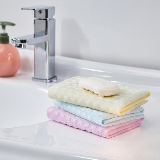 法国
馨亭蜂窝提花多用全棉毛巾三件套 商品图0