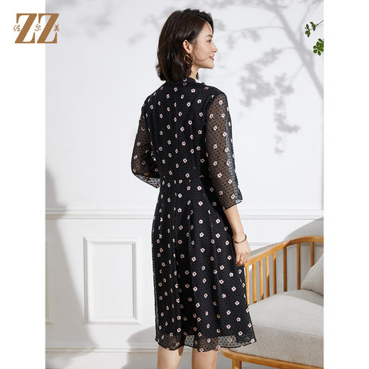 佐尔美春夏新款 V领网纱9分袖收腰小碎花中长连衣裙女E11LL29 商品图4