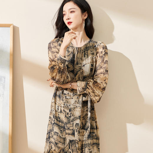 剩M 米思阳2024春季新款时尚气质印花宽松长袖系带收腰连衣裙0561 商品图1