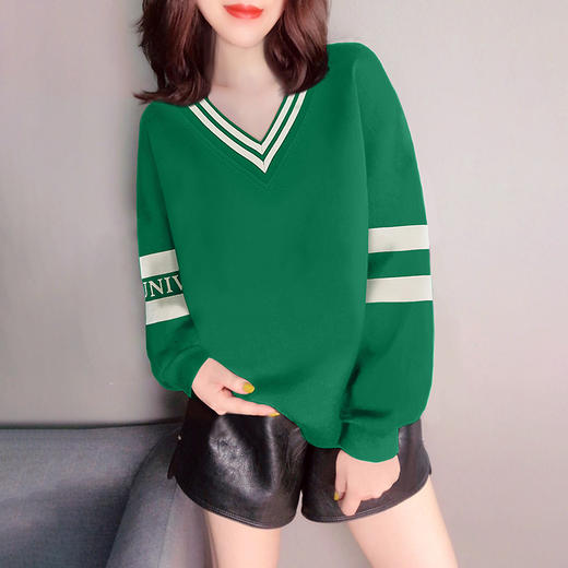 绿色复古V领条纹撞色高级感休闲小个子卫衣2022春季新款YYM8636 商品图3
