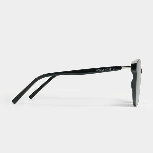 GENTLE MONSTER    East Moon 01 商品图3