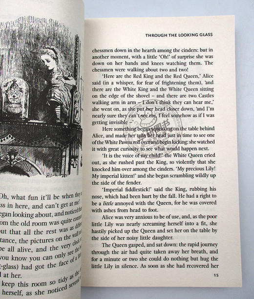 Collins爱丽丝梦游仙境 英文原版 Through the Looking Glass 柯林斯经典文学 英文版儿童童话故事书 正版进书籍 商品图1