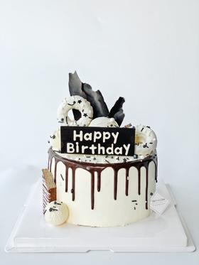定制款蛋糕 - 黑白巧克力主题蛋糕