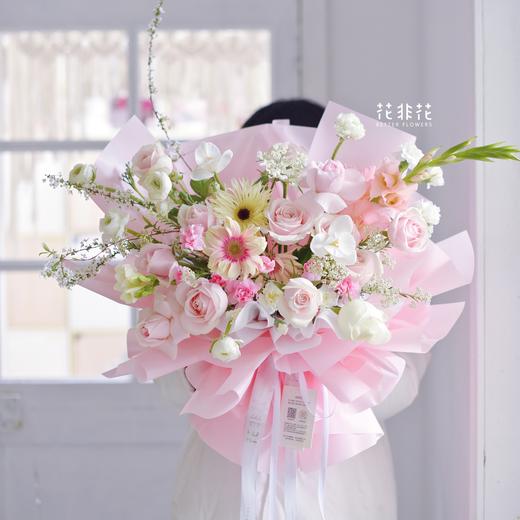 《甜以待人》粉玫瑰 郁金香粉色系韩式花束 商品图1