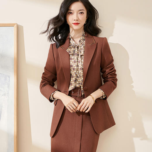 剩S 米思阳2024秋季新款知性通勤修身西装外套百搭职业正装西服女0402 商品图0