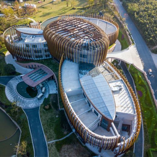 1晚/2晚【莫干山郡安里度假酒店】元旦不加价！含正餐/餐饮抵扣券/玩乐项目、微课体验、草坪玩乐等，家庭出行&亲子遛娃&团建推荐！ 商品图7