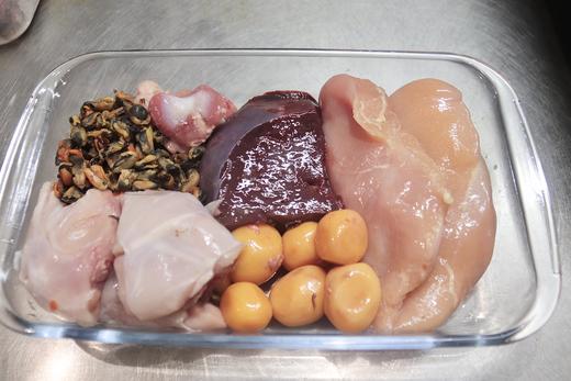 『美毛护肤减脂星人最爱』兔肉鸡肉味8拼100克朱迪主食鲜粮猫饭/制熟发货常温保存开袋即食 商品图3