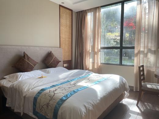 【秋日出游】瑶池山庄精选标间（含早）+螃蟹2只（限堂食） 商品图2