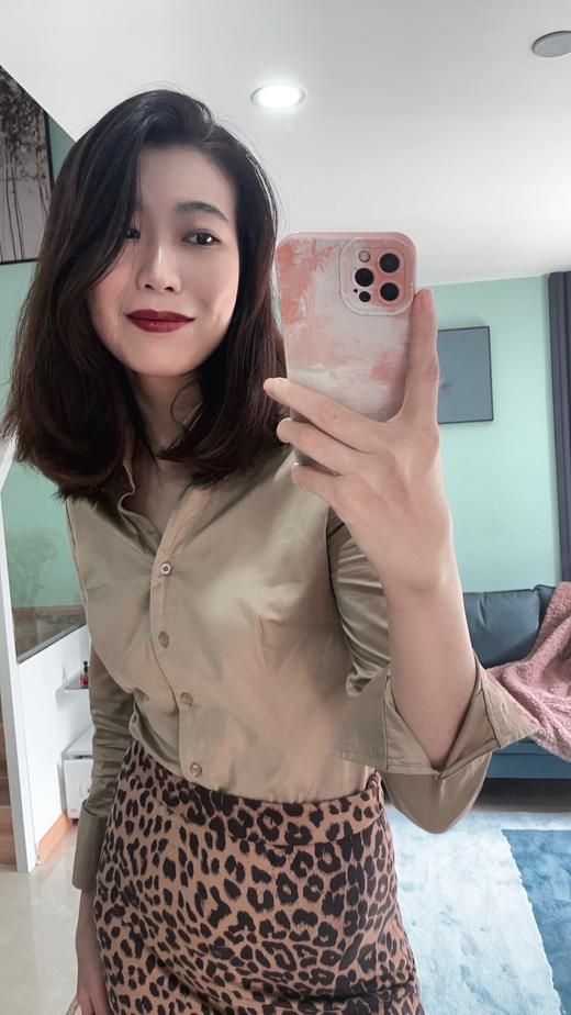 “下班后约会” 浪漫野性 职场约会通用穿搭颈袖添香 商品图0