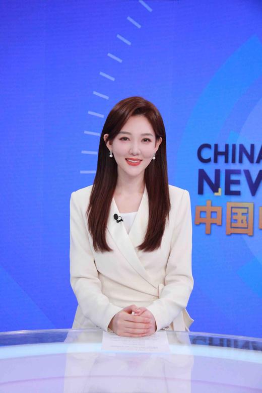 4583 主持人同款“大女人”套裤 权威 气场 高知 优雅颈袖添香 商品图3