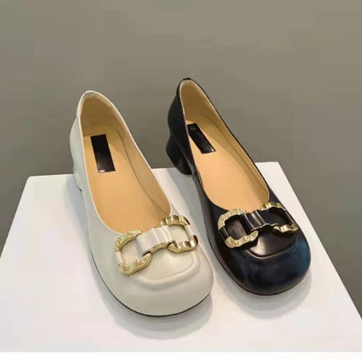LFGJ 12005  春款真皮圆头浅口低跟豆豆鞋女胎牛皮舒适粗跟单鞋女 商品图4