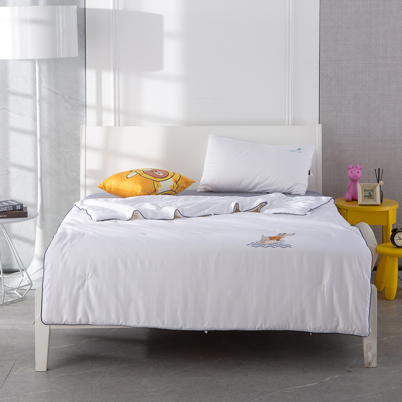 多喜爱  双宫桑蚕冬被《弗利卡桑蚕丝冬被》