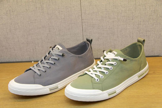 豪行秋款10395125透气帆布男士韩版潮流休闲板鞋耐磨百搭布鞋潮鞋 专柜正品 商品图3