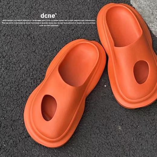 【设计绝了，轻盈柔软，久穿不累！】2023新款个性十足洞洞鞋，居家室外拖鞋，情侣拖鞋沙滩鞋。 商品图8