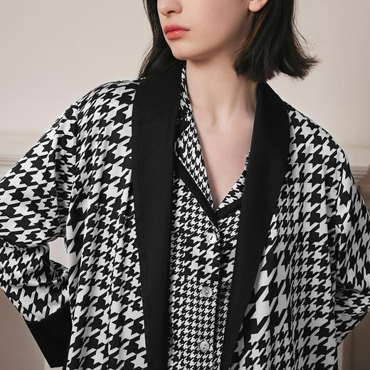 Solo seta22姆米重磅真丝睡袍女长款桑蚕丝家居服千鸟格丝绸秋冬 商品图4