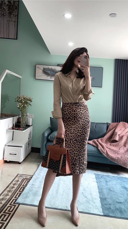 “下班后约会” 浪漫野性 职场约会通用穿搭颈袖添香 商品图3