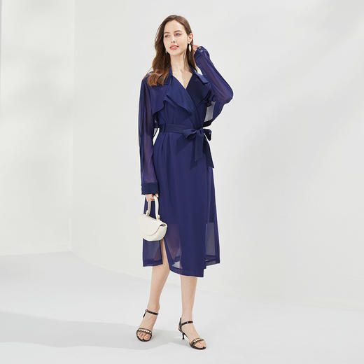 RE8B5斯尔丽瑟俪上新两穿纯色系高开叉飘逸风衣式连衣裙 商品图0