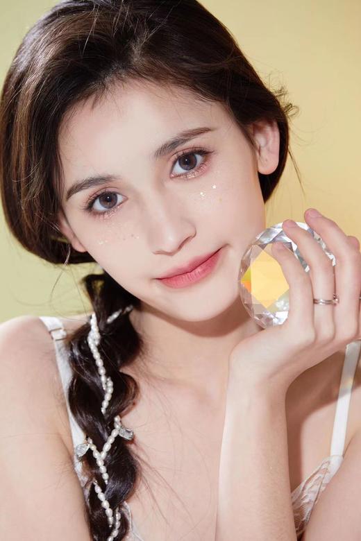 Medios日抛 · 玲娜贝瞳｜日抛｜整体14.2mm 白狮参考着色13.3mm 中等直径 商品图4