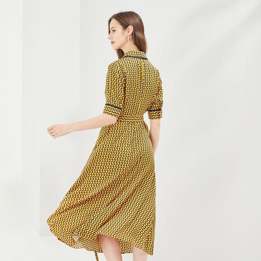 RF8B3斯尔丽瑟俪2022夏上新合体系腰翻驳领碎花撞色长款连衣裙 商品图1