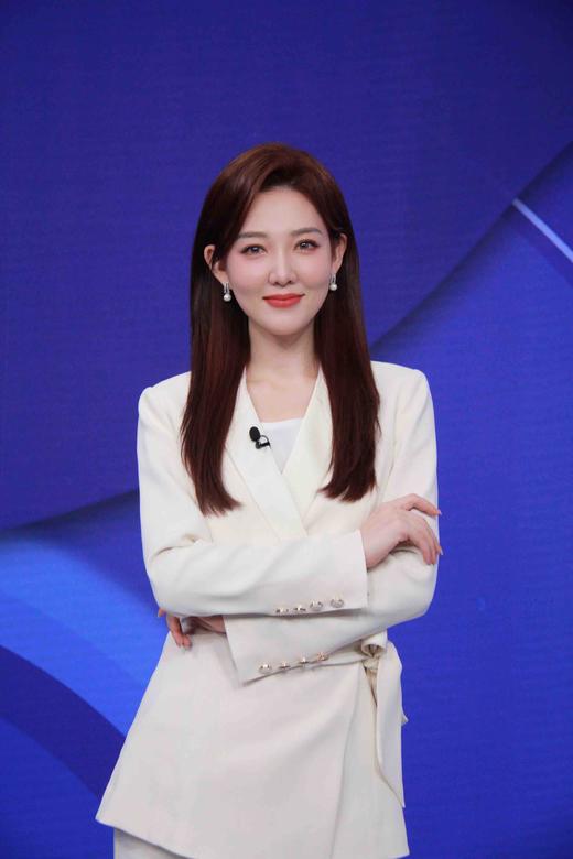 4583 主持人同款“大女人”套裤 权威 气场 高知 优雅颈袖添香 商品图9