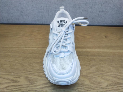 2021春季新款豪行舒适女鞋21178207圆头平底健步系带运动板鞋正品 商品图3