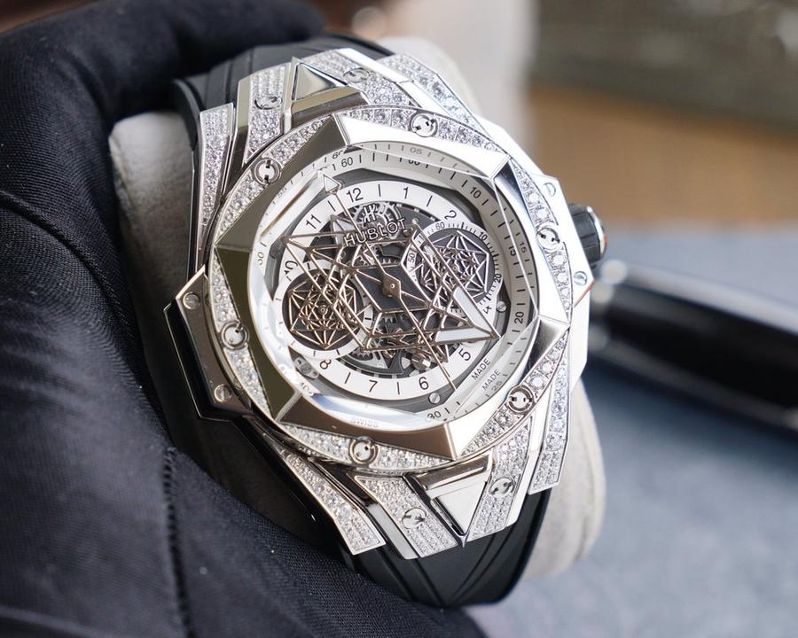 宇舶hublot 全新big bang sang bleu ii 刺青腕表
