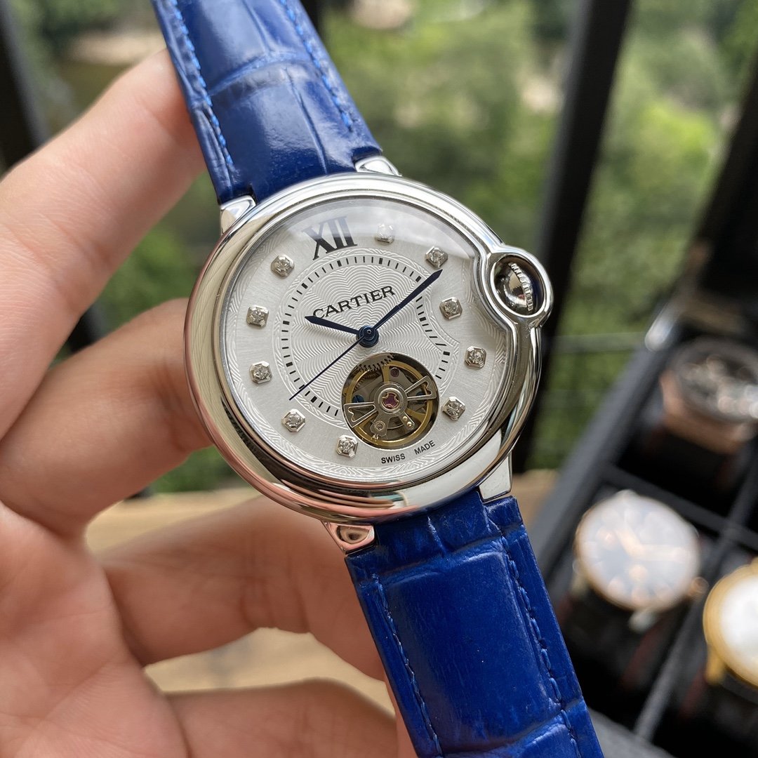 卡地亚 cartier cartier 蓝气球陀飞轮系列机械女表火热上市蓝色指针