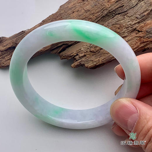 派瑞翡翠 翡翠手镯 糯种 绿色 商品图0