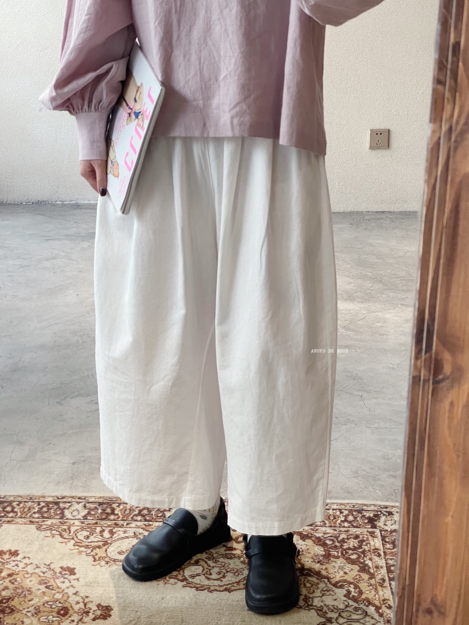 （4折）FRANCESCA白/麻色/黑阔腿裤