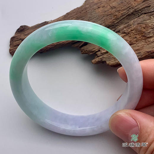 派瑞翡翠 翡翠手镯 糯种 绿色 商品图2