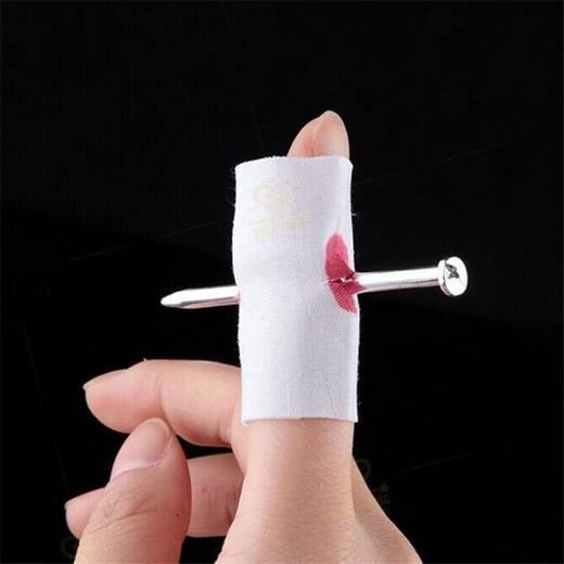 吓人一跳手指穿钉子玩具整人穿指钉魔术道具恐怖整蛊恶搞神器礼物 商品图0
