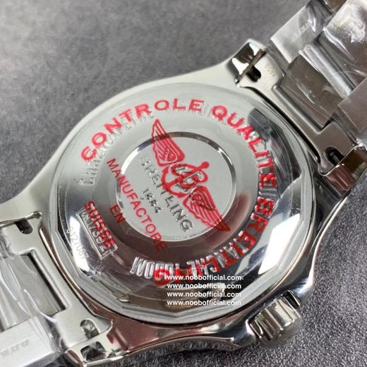 TF百年灵超级海洋44mm特别版腕表，搭载打磨洗花机2824，精钢表带，密底，自动机械机芯，男士腕表 商品图13