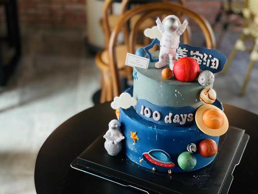 银河系宝宝百岁翻糖奶油蛋糕 商品图0