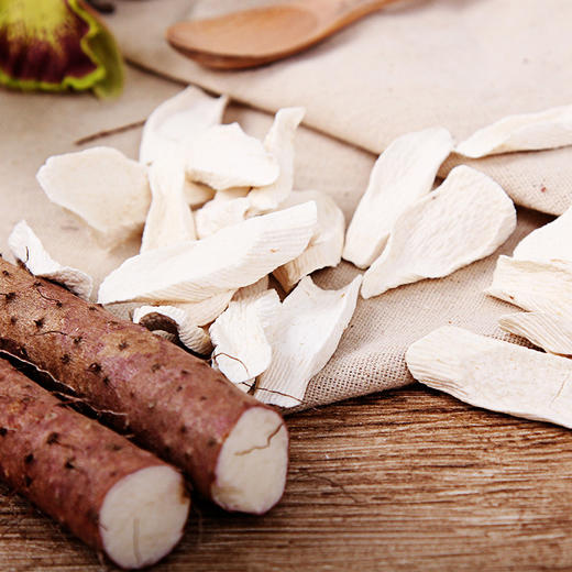 垆土铁棍山药片、太阳晾晒，无硫熏，带有山药本身的清香味、口感香糯 商品图1