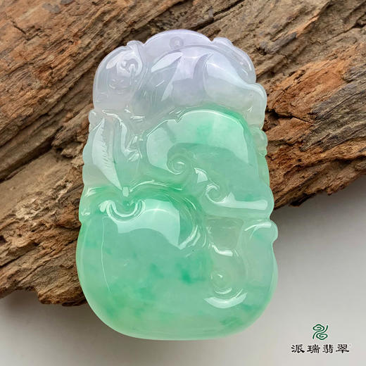 派瑞翡翠 翡翠挂件 糯种 绿色 商品图0