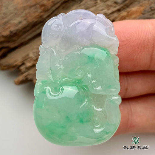 派瑞翡翠 翡翠挂件 糯种 绿色 商品图2