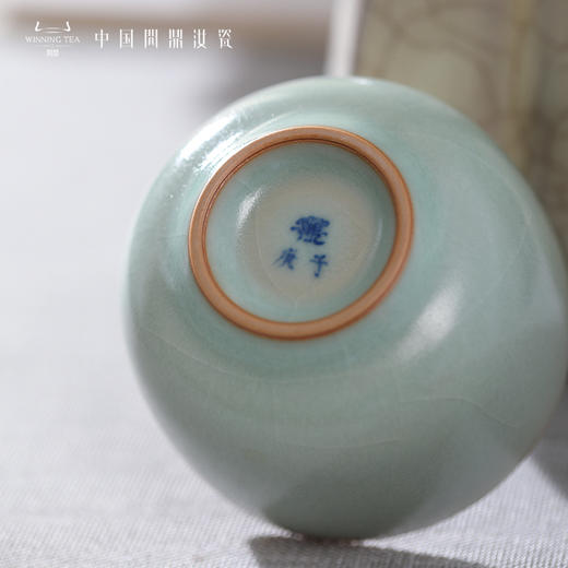 问鼎汝瓷复刻款天青敦善杯 商品图3