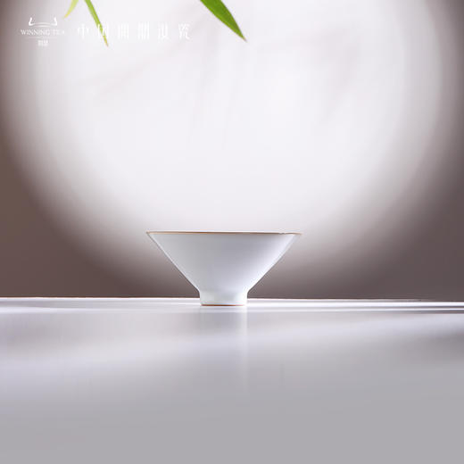 问鼎汝瓷复刻款月白大斗笠杯 商品图0