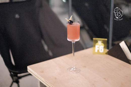 鸡尾酒任选 2杯¥99 商品图4