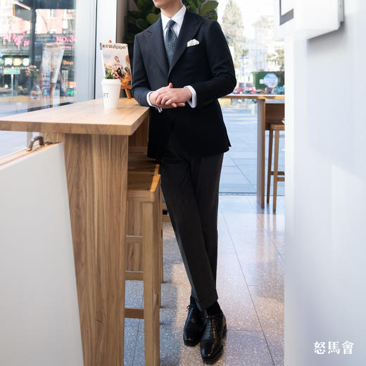 Vitale Barberis Canonico Perennial Super 110’s 澳洲美丽诺羊毛黑色全麻衬套装 商品图3