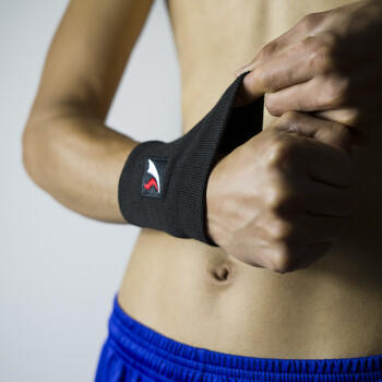 狂神运动护具 高弹纤维ks304高弹护腕(2只装) 商品图0