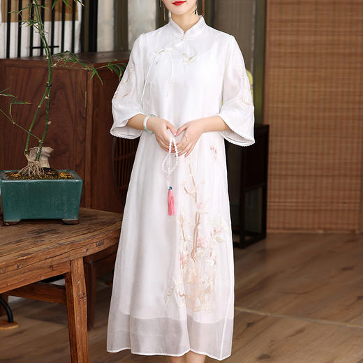 上海旗袍厂KDS-2248复古中式女装文艺民族风宽松绣花A字中长款连衣裙夏新款 商品图2