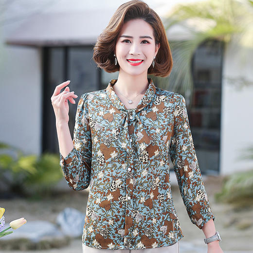 YCE-XH2094-2206 2022新款妈妈春夏洋气印花九分袖衬衫中老年女薄款遮肚子雪纺上衣 商品图1
