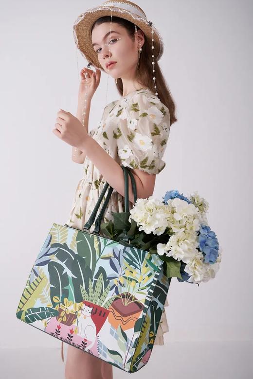 秘密花园撞色印花托特包 商品图1