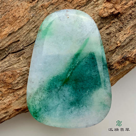 派瑞翡翠 翡翠挂件 糯冰种 飘翠 商品图1