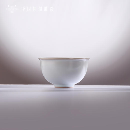 问鼎汝瓷复刻款月白花鼓碗 商品图0