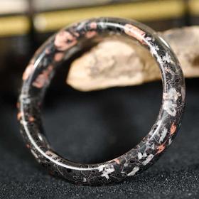 鼎云轩国色天香梅花玉手镯