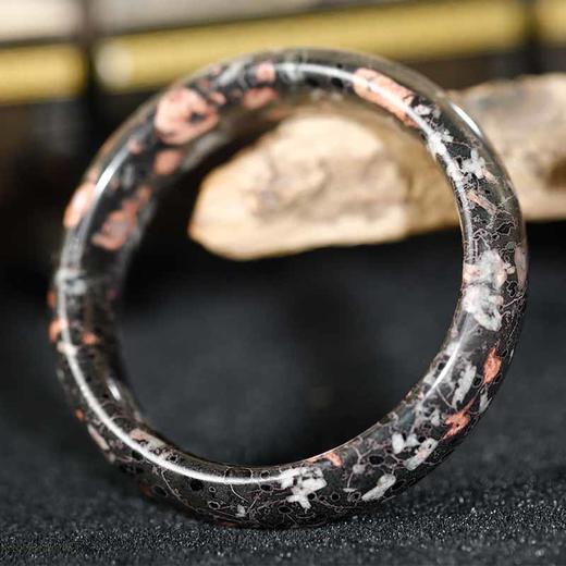 鼎云轩国色天香梅花玉手镯 商品图0