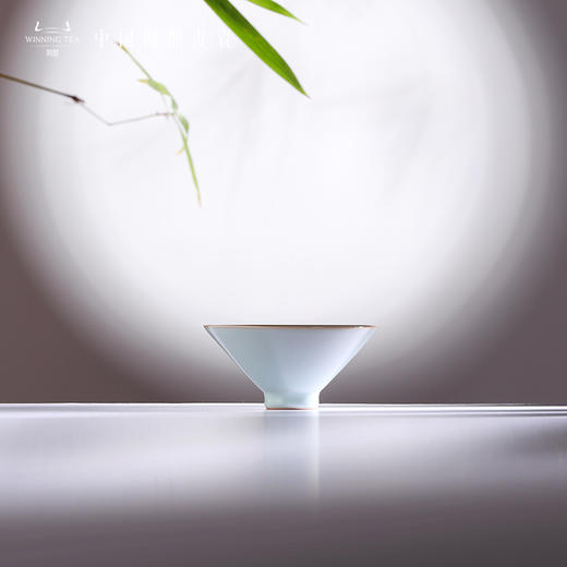 问鼎汝瓷复刻款天青大斗笠杯 商品图0