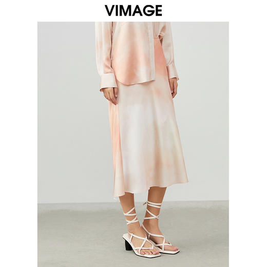 VIMAGE纬漫纪夏季新款时尚复古油墨印花半身裙女裙V1706313 商品图2